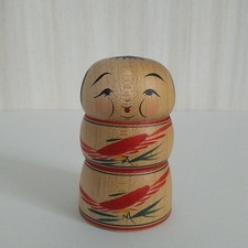 Bambola Kokeshi giapponese