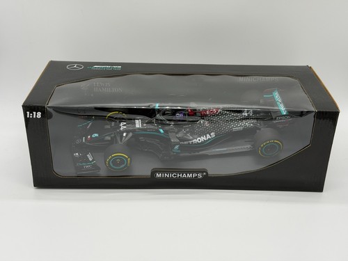 Mercedes amg petronas - f1, lewis