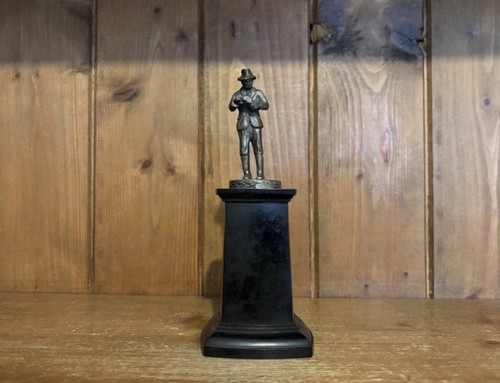 Trofeo metallo pesca - metallo, vintage