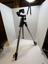 Bogen Manfrotto 3001 Tripod w/