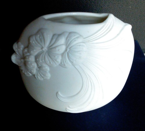 Nuovo piccolo vaso - nuovo, fiori