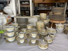 Set di servizi per la casa 