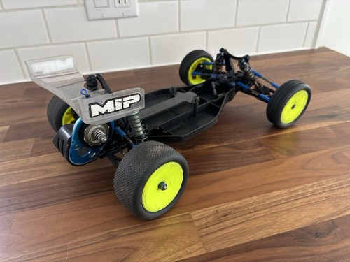 Team associated rc10b4 - team,