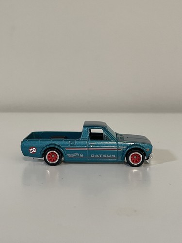 Hot wheels unspun 1975 datsun - wheels,
