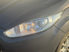 Faro Ford Fiesta MK7 Lampada