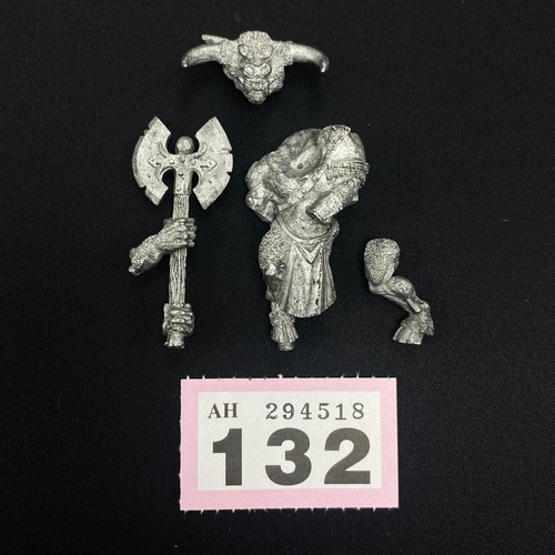 Minotauro signore doombull - minotauro,
