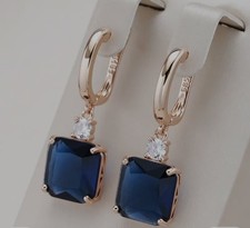 ORECCHINI PENDENTI CON PIETRA DI  COLORE BLU