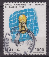 REPUBLIC USED. FOOTBALL. ITALY