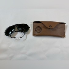 Occhiali da sole sparatutto