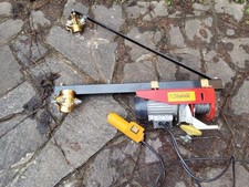 montacarichi elettrico