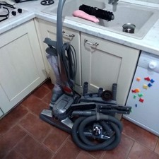 Aspirapolvere Kirby Sentria G10E del 2017 usato, completo di accessori 