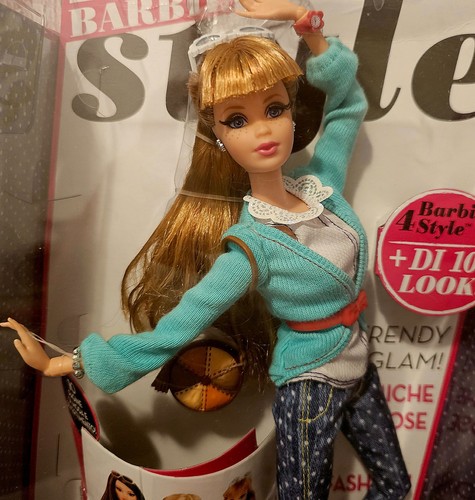 Barbie style midge doll - barbie,