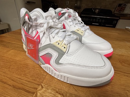 Rare nike air tech - tech, challenge