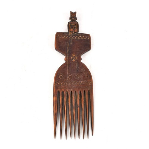 Comb figurativo nyamwezi mwana - nyamwezi,