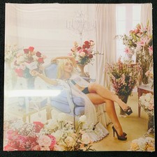 Sabrina Carpenter – Man's