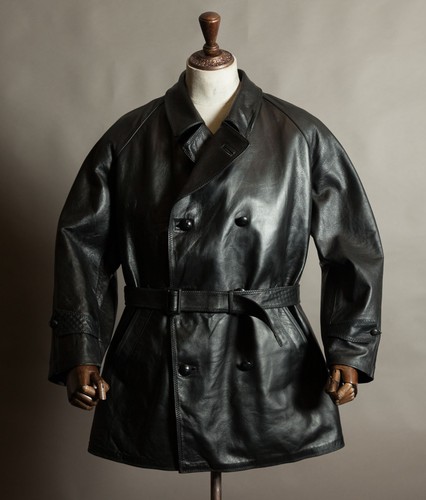 Cappotto polizia pelle