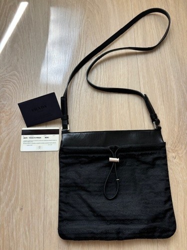 Tracolla prada nera nylon - in,