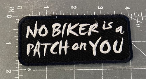 Nessun motociclista un - motociclista, È