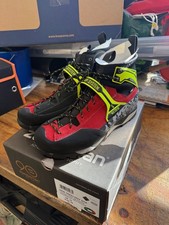 Stivali da arrampicata