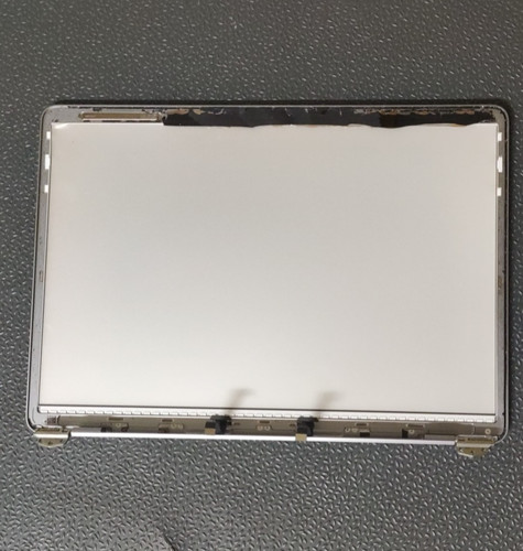 Macbook air a2337 - m1,