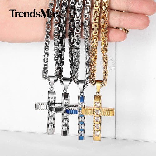 Collana con ciondolo croce