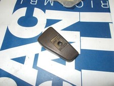 MANIGLIA SEDILE MARRONE GUIDATORE LANCIA Y10 85-92 ORIGINALE LANCIA 7563614