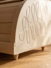 Portapane in legno fatto a