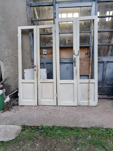 Antiche porte finestra - ,