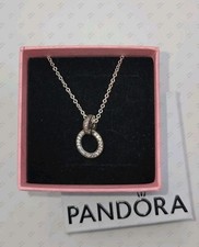 Autentico ciondolo e collana