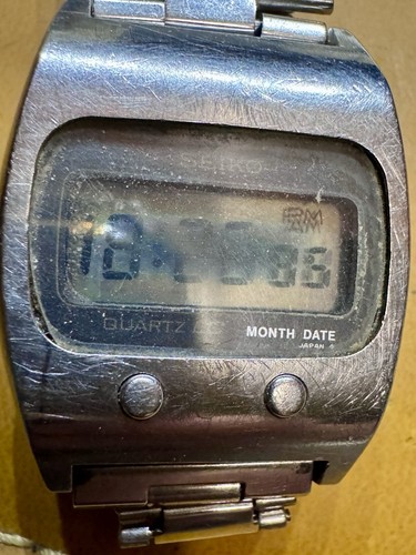 Seiko quartz lcd - ,