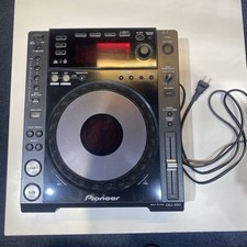 Pioneer DJ CDJ-850 DJ