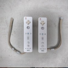 COPPIA di CONTROLLER NINTENDO WII WIIMOTE WII MOTE Bianchi