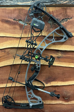Hoyt Torrex RH 26-30" D/L #70