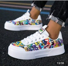 Scarpe bianche Urban Graffiti