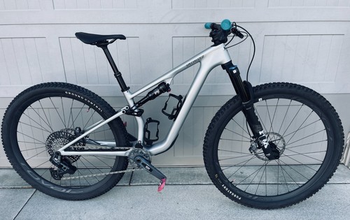 2025 specialized epic evo - specialized, 8