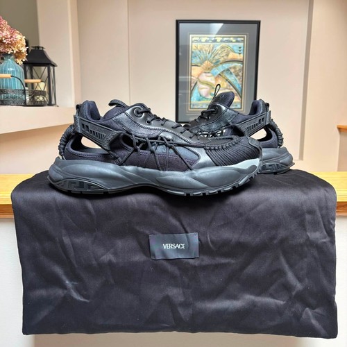 Versace black mercury 01 - versace,
