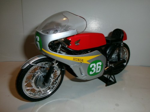 Mike hailwood honda - mike,