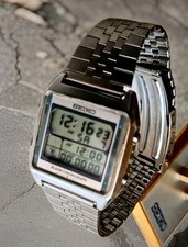 SEIKO QUARTZ  SPORTS 100    LCD  VINTAGE. RUNNING MAN