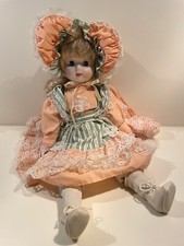 Bambola vintage con carillon - carillon,