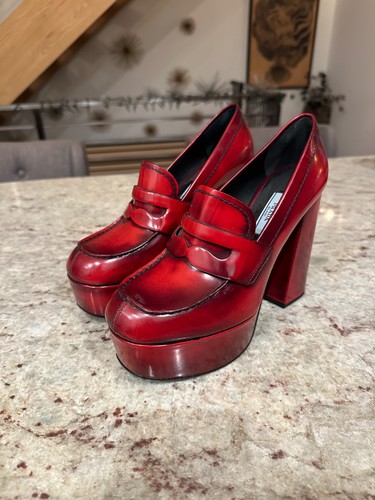 Prada leather plateau pumps - prada, in