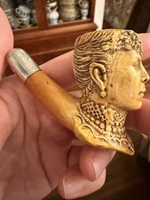 Antica pipa da fumo in schiuma