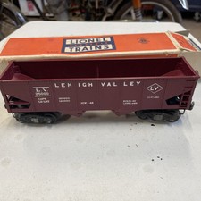 Lionel trains no 6456 red hopper car with box