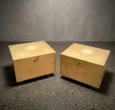 Pair of italian nightstands by