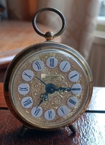 Vintage retro jerger - vintage,