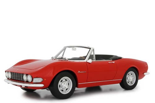 Laudoracing models fiat - 1:18,