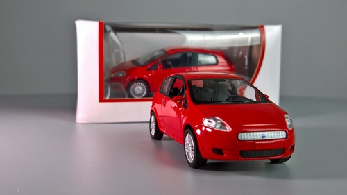Fiat punto model official - punto,