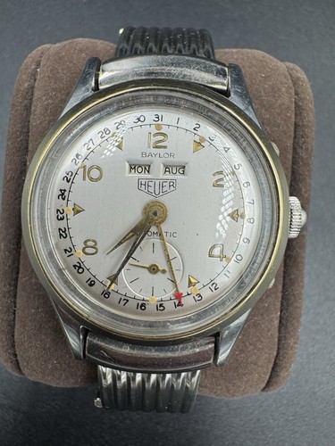 Antico orologio automatico