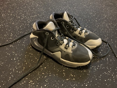Nike freak yth smoke - 1, 3.5.
