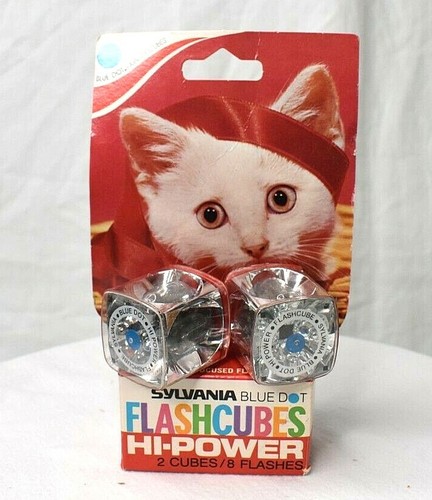 Sylvania flashcubes blue dot - flashcubes,