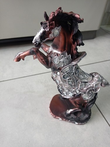 Cavallo ceramica resina - cavallo, ceramica-resina